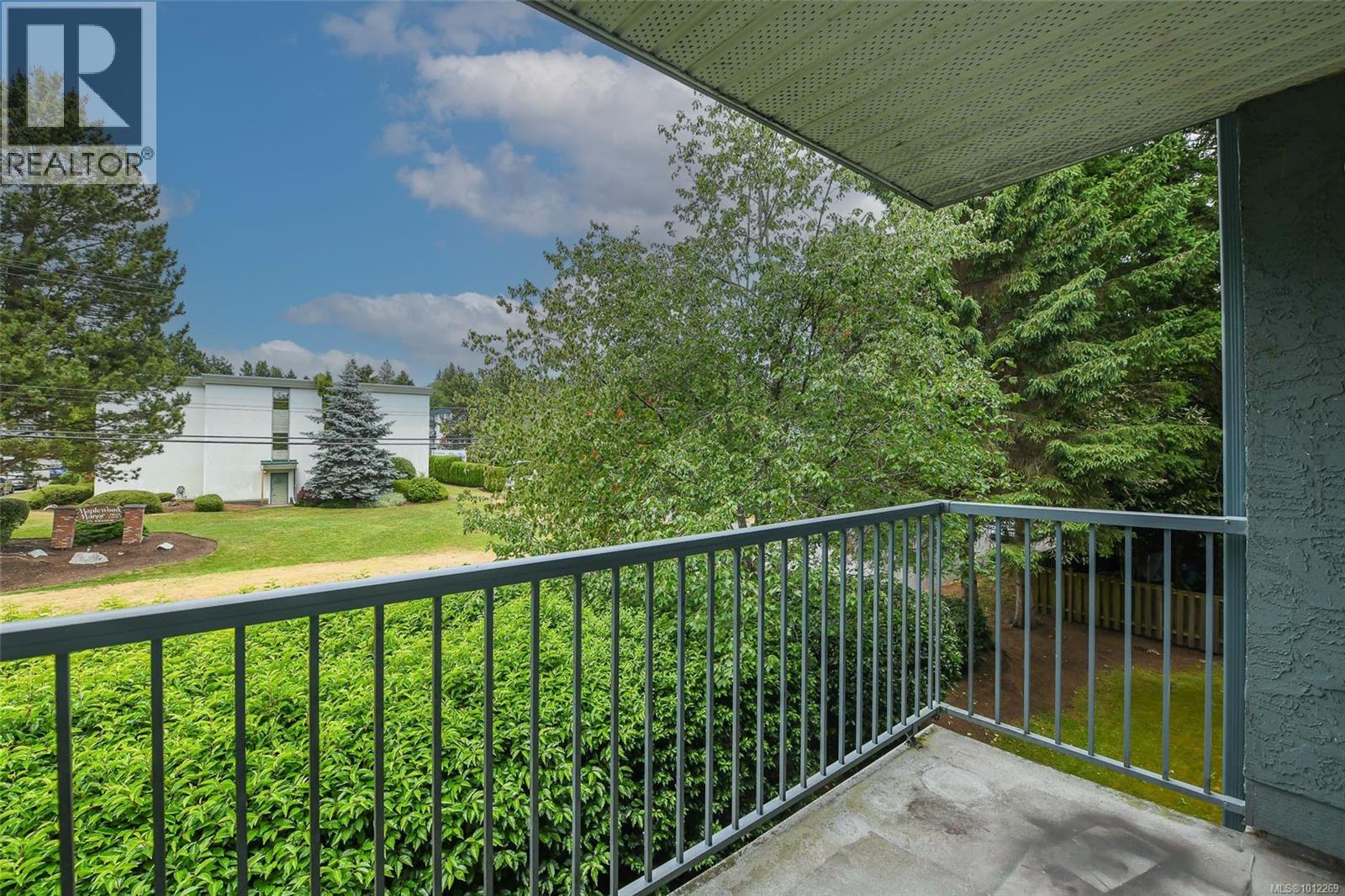 310 1050 Braidwood Rd, Courtenay