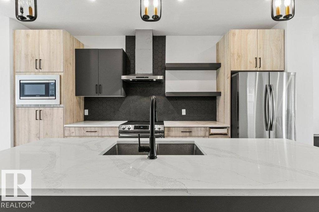 Photo 43 of 9826 158 St Nw, Edmonton AB