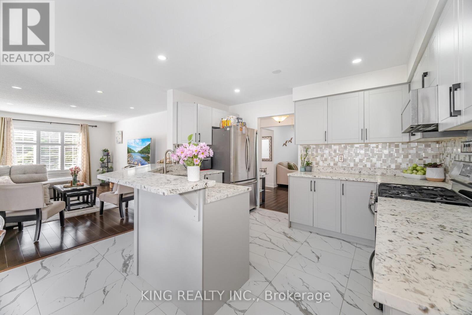 Photo 24 of 89 Crystal Glen Crescent, Brampton ON