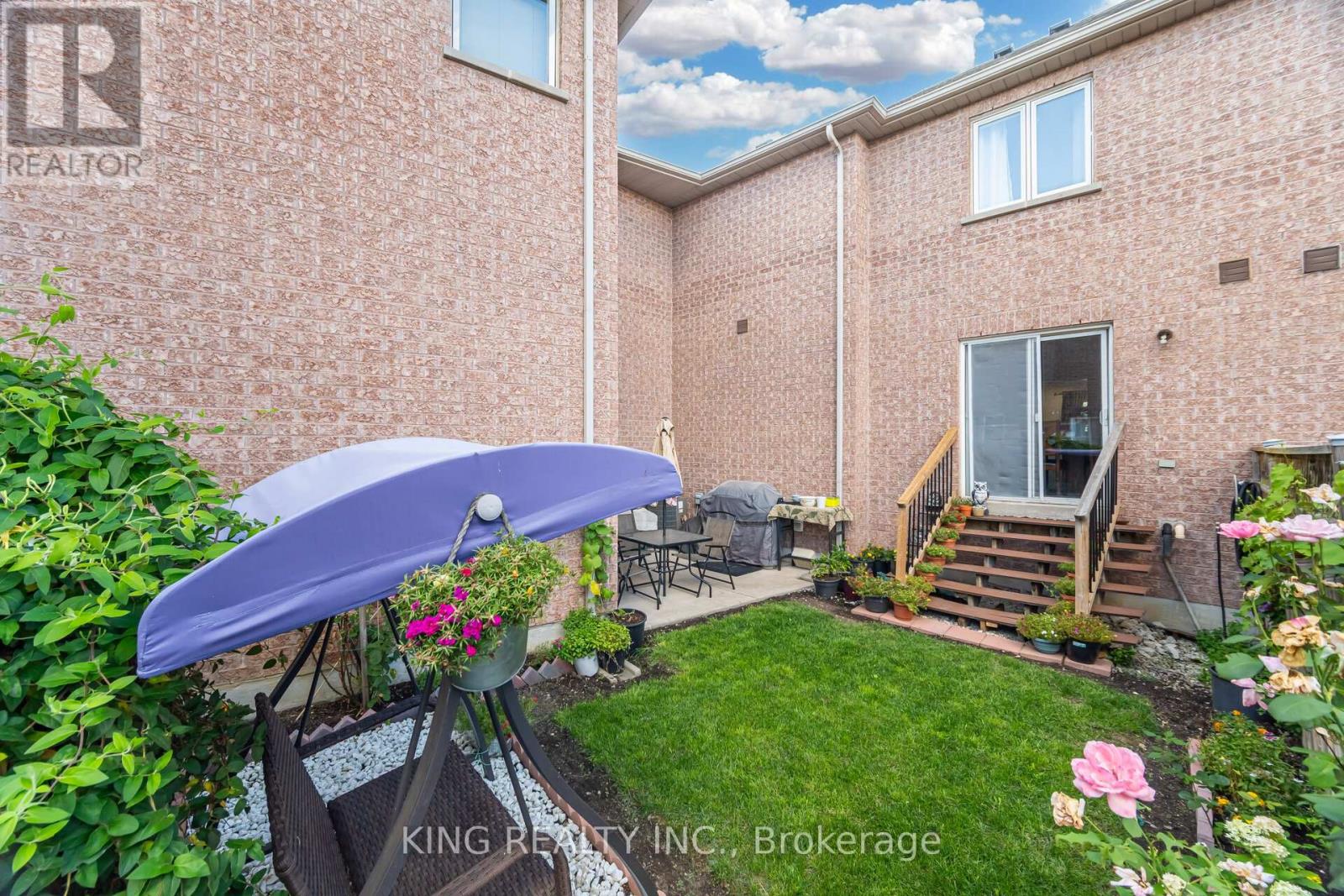 Photo 43 of 89 Crystal Glen Crescent, Brampton ON
