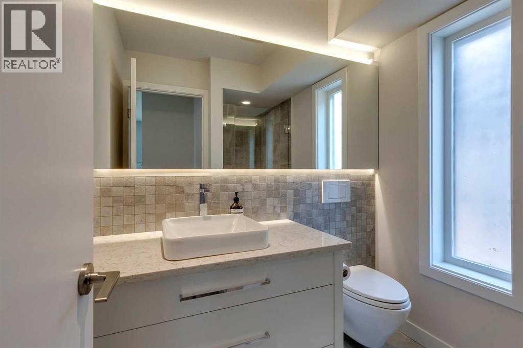 Photo 5 of 1710 35 Avenue Sw, Calgary AB