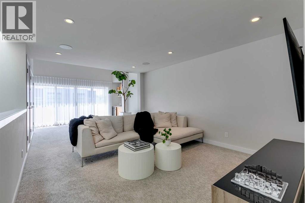 Photo 9 of 1710 35 Avenue Sw, Calgary AB