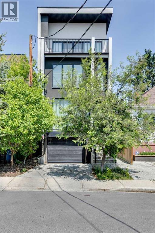 Photo 10 of 1710 35 Avenue Sw, Calgary AB