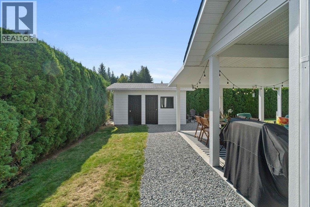 513 Pine Street, Sicamous