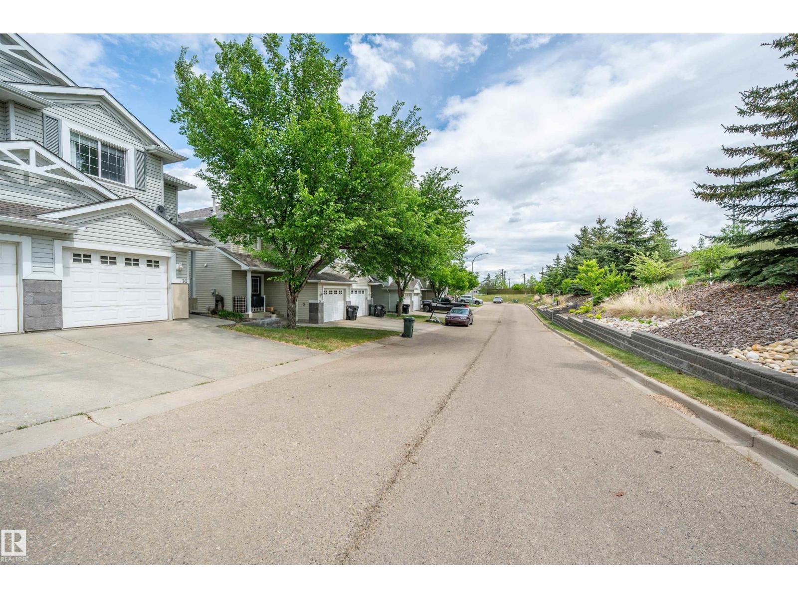 Photo 22 of 76 115 Chestermere Dr, Sherwood Park AB