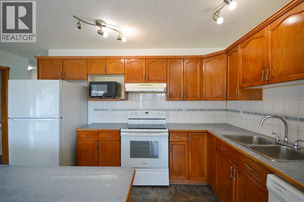 Photo 10 of 12634 Coventry Hills Way Ne, Calgary AB