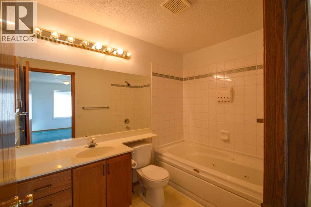 Photo 34 of 12634 Coventry Hills Way Ne, Calgary AB