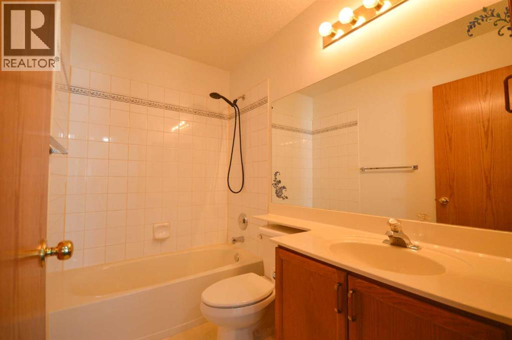 Photo 41 of 12634 Coventry Hills Way Ne, Calgary AB