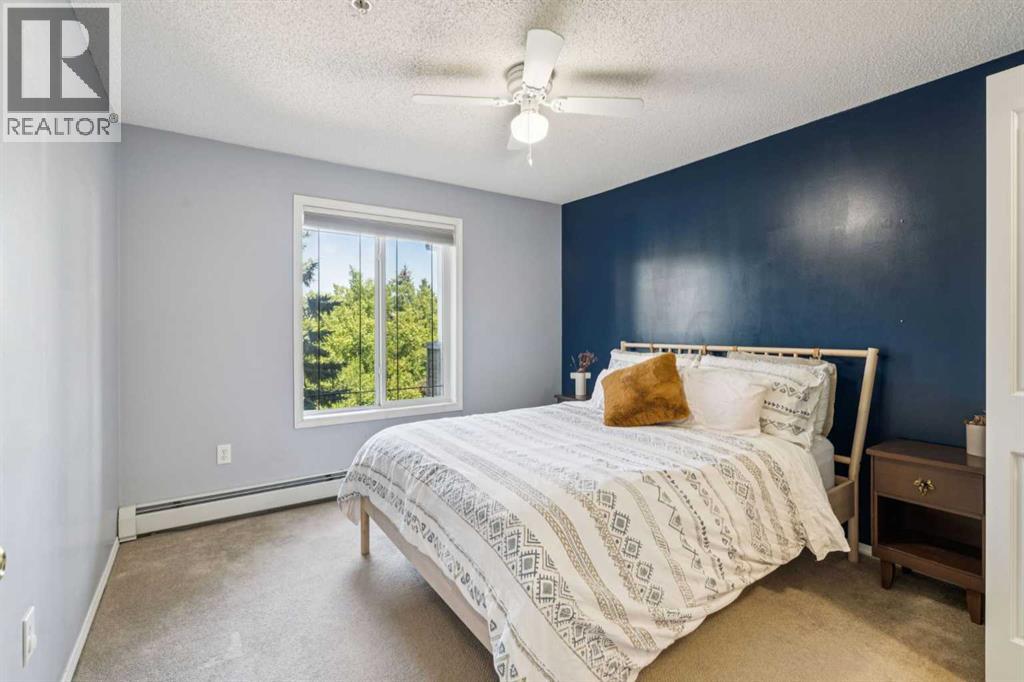 Photo 15 of 2305 Millrise Point Sw, Calgary AB