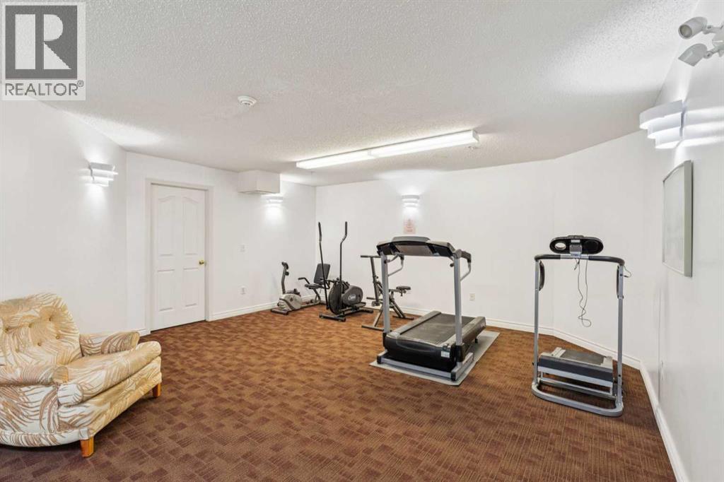 Photo 21 of 2305 Millrise Point Sw, Calgary AB