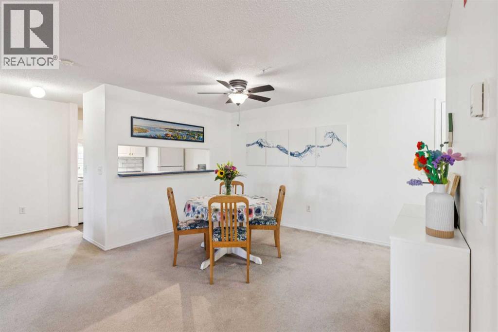 Photo 4 of 2305 Millrise Point Sw, Calgary AB