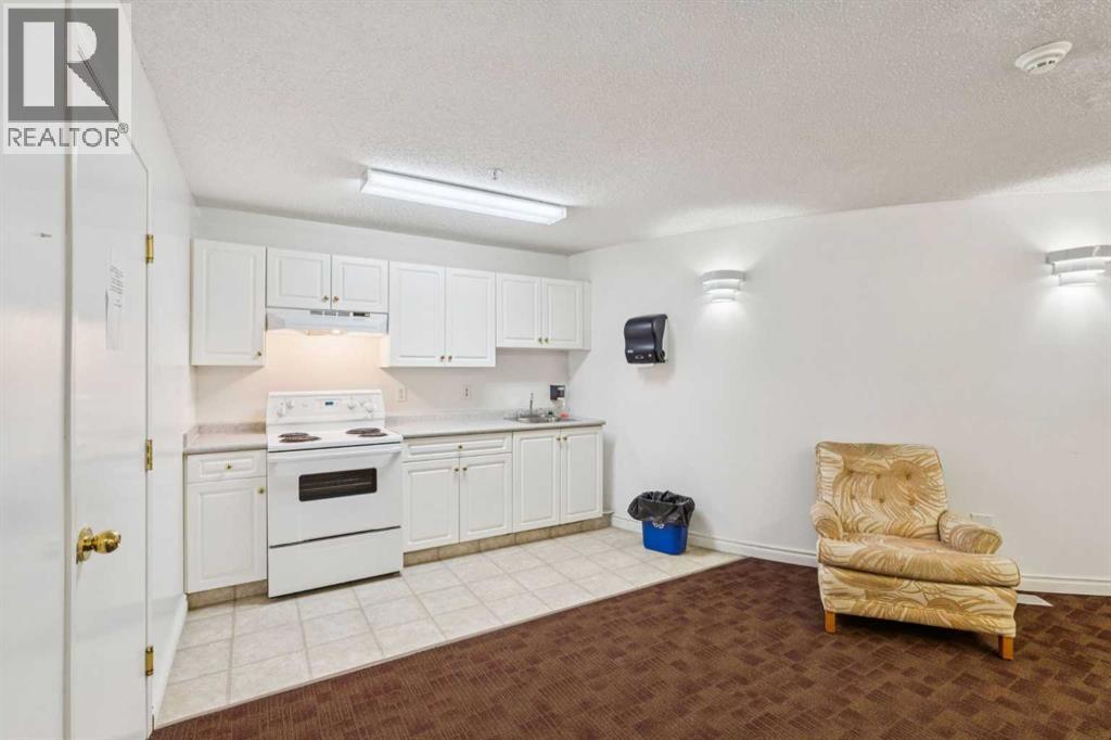 Photo 22 of 2305 Millrise Point Sw, Calgary AB