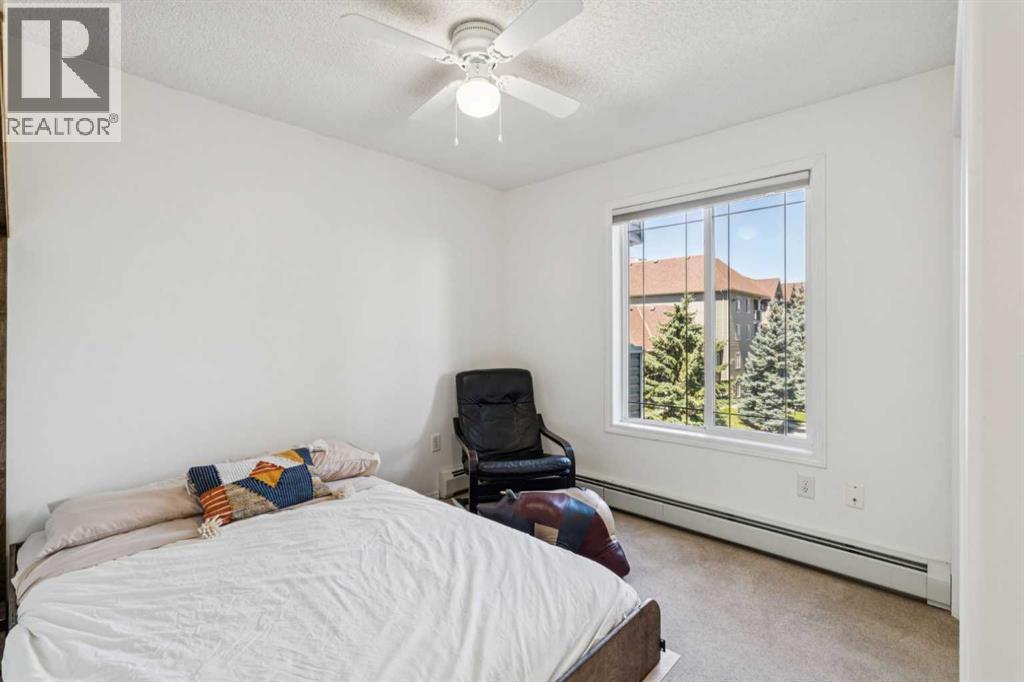 Photo 11 of 2305 Millrise Point Sw, Calgary AB