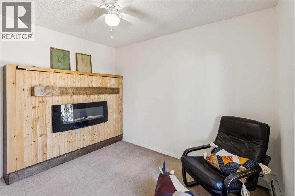 Photo 14 of 2305 Millrise Point Sw, Calgary AB