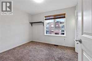 Photo 2 of 231 Copperpond Common Se, Calgary AB