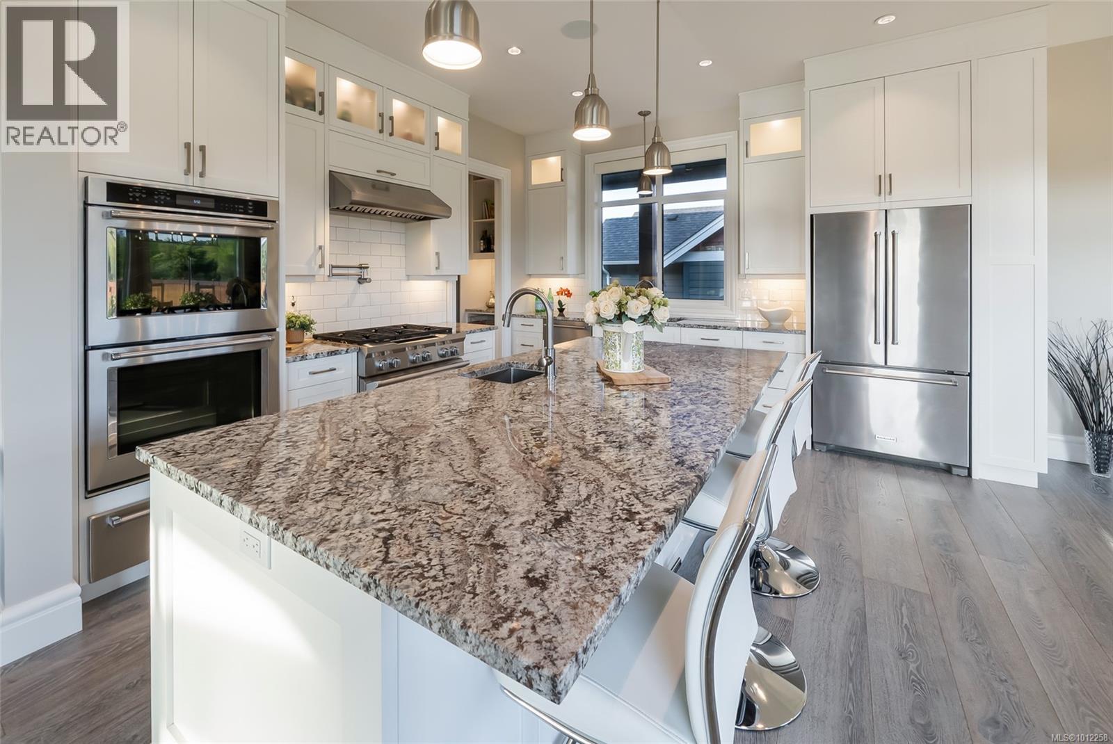 Photo 26 of 776 Hirst Ave, Parksville BC