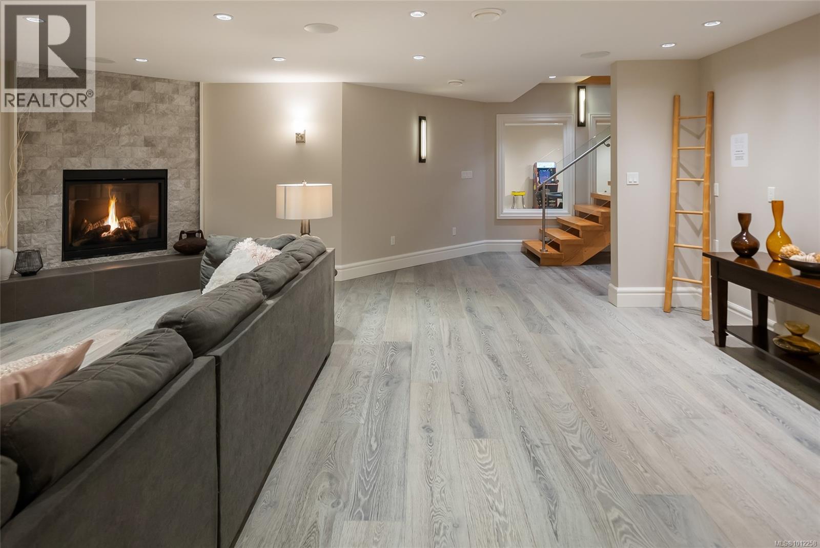 Photo 57 of 776 Hirst Ave, Parksville BC