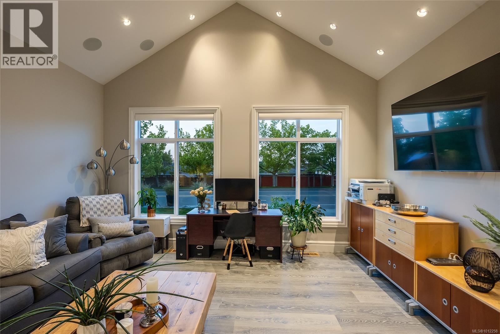 Photo 69 of 776 Hirst Ave, Parksville BC