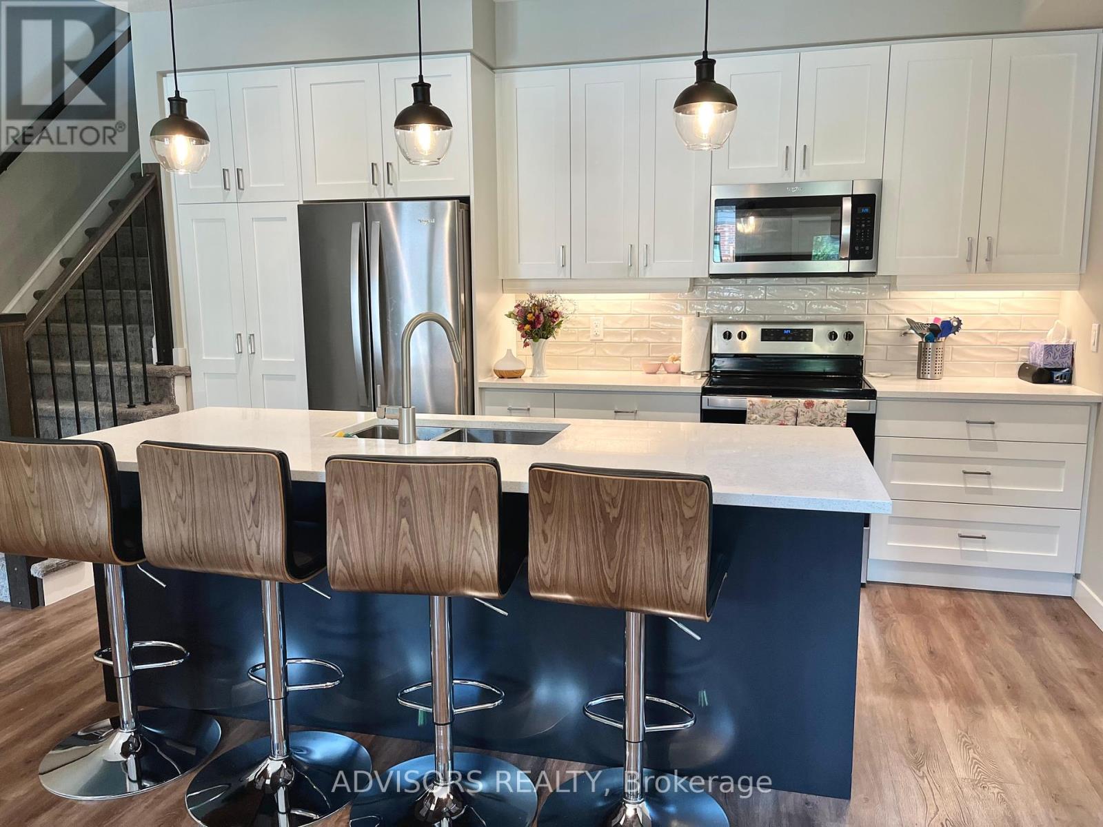 Photo 37 of 15 83 Beechwood Avenue, Guelph ON