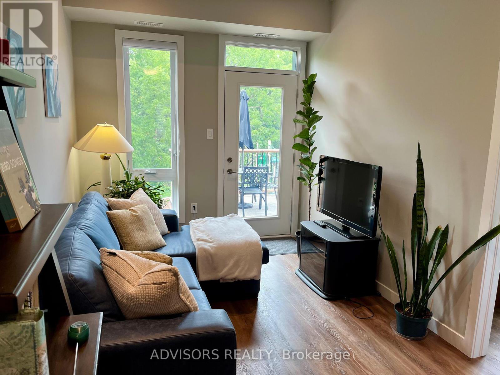 Photo 30 of 15 83 Beechwood Avenue, Guelph ON