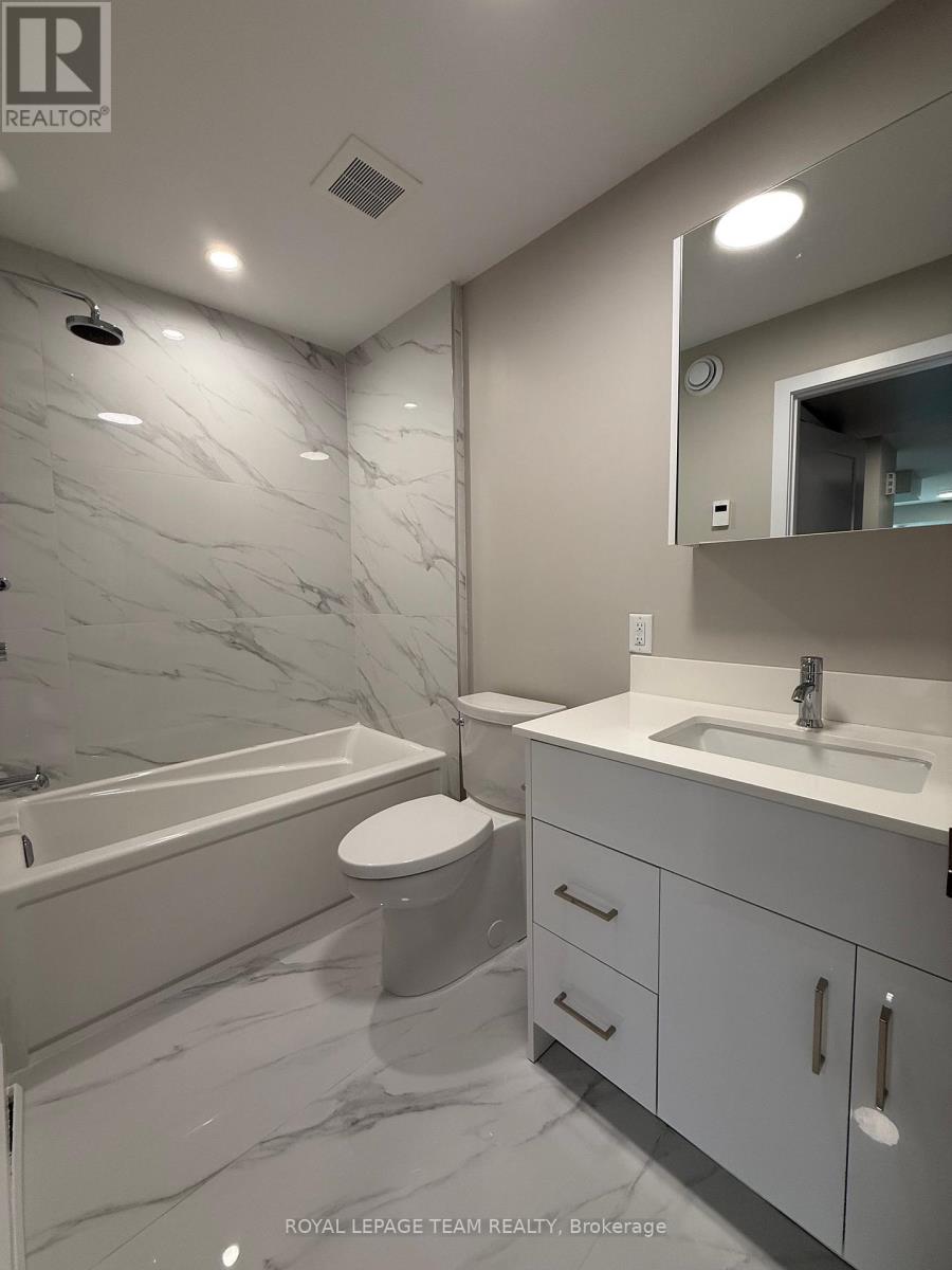 Photo 14 of 7 342 Fifth Avenue, Ottawa ON
