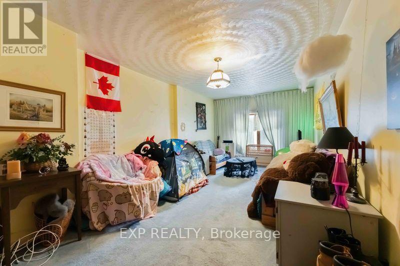Photo 29 of 878 Ivanhoe Avenue, Ottawa ON