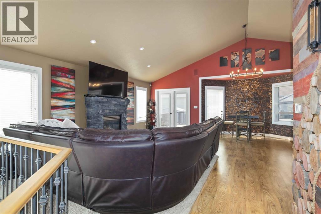 Photo 5 of 116 Lougheed Drive, Fort Mcmurray AB