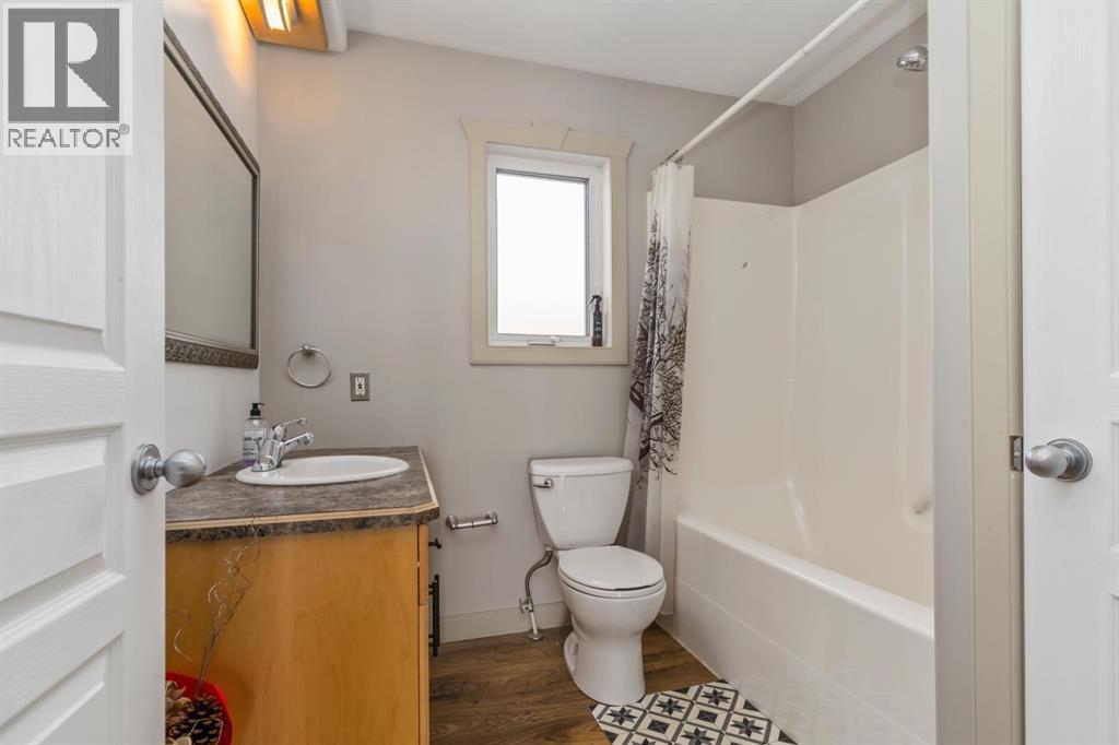 Photo 21 of 116 Lougheed Drive, Fort Mcmurray AB