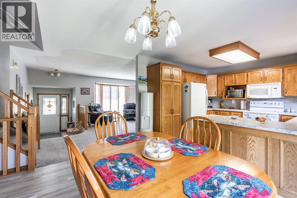 Photo 43 of 26 Shaw Crescent Se, Medicine Hat AB
