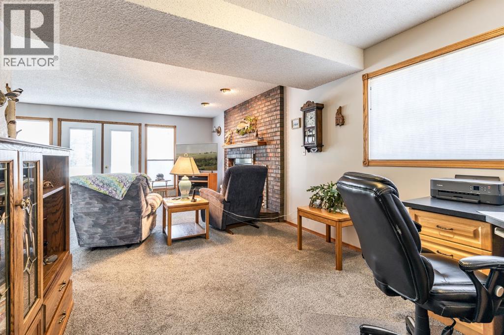 Photo 29 of 26 Shaw Crescent Se, Medicine Hat AB