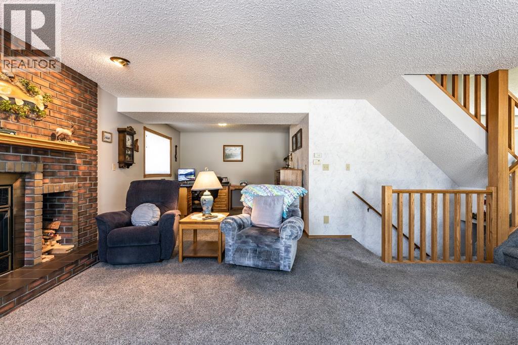Photo 17 of 26 Shaw Crescent Se, Medicine Hat AB