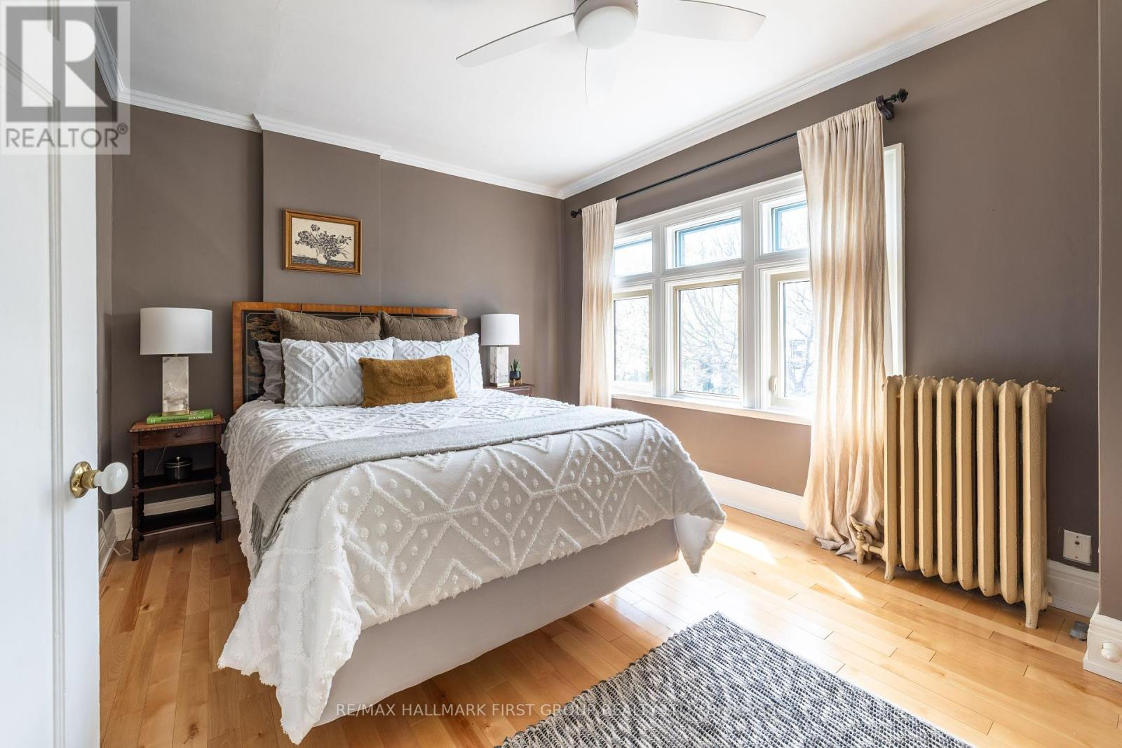 Photo 32 of 174 King Street W, Cobourg ON