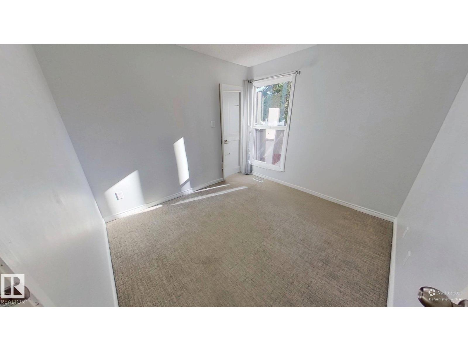 Photo 24 of 9309 172 St Nw, Edmonton AB