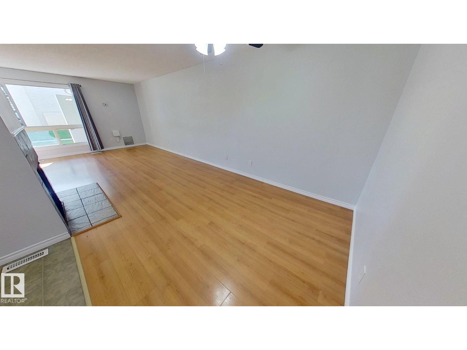 Photo 21 of 9309 172 St Nw, Edmonton AB