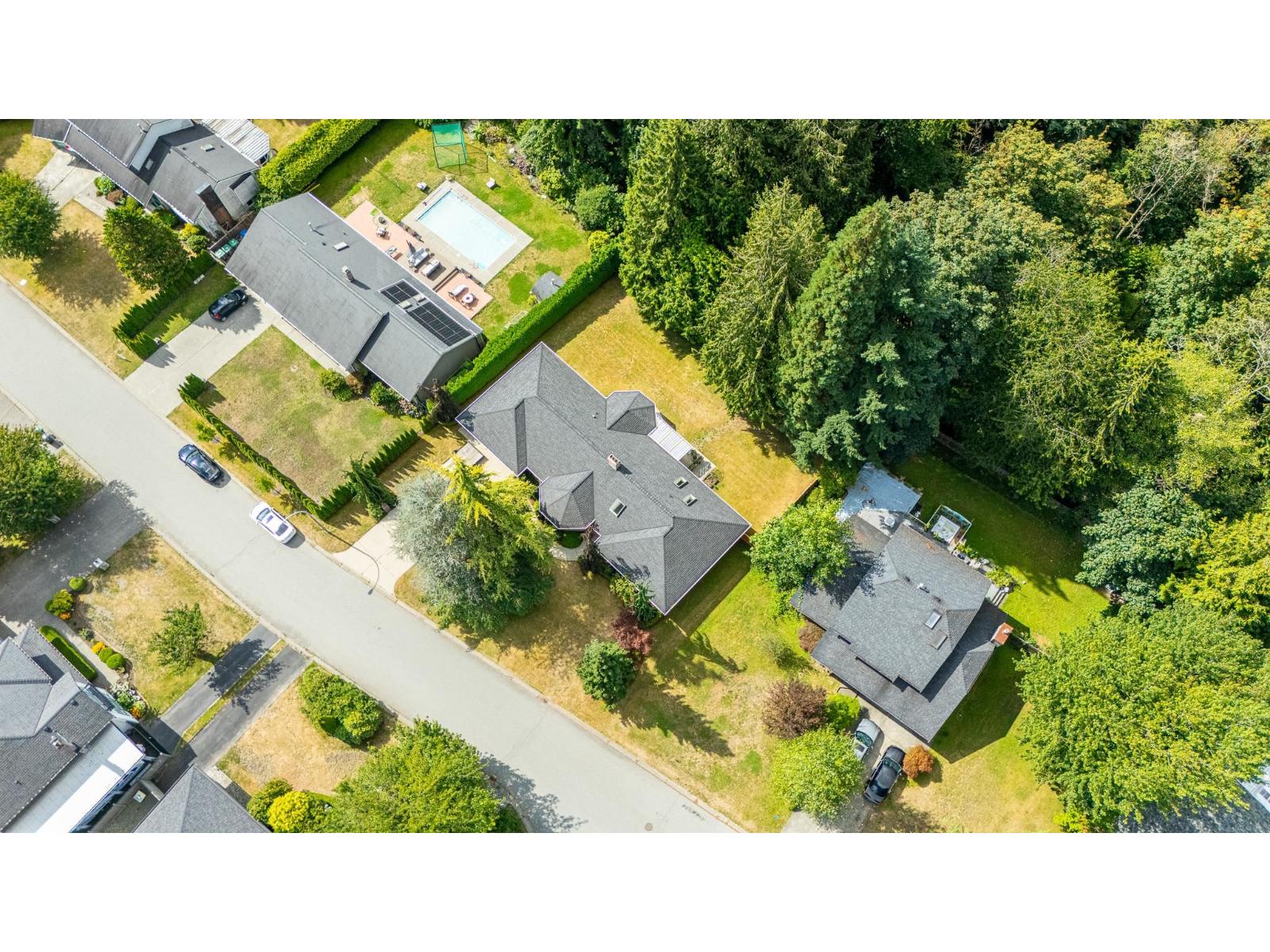 Photo 37 of 11293 153 A Street, Surrey BC