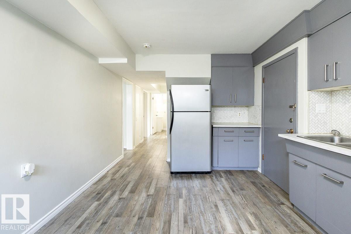 Photo 47 of 8911 132 Av Nw Nw, Edmonton AB