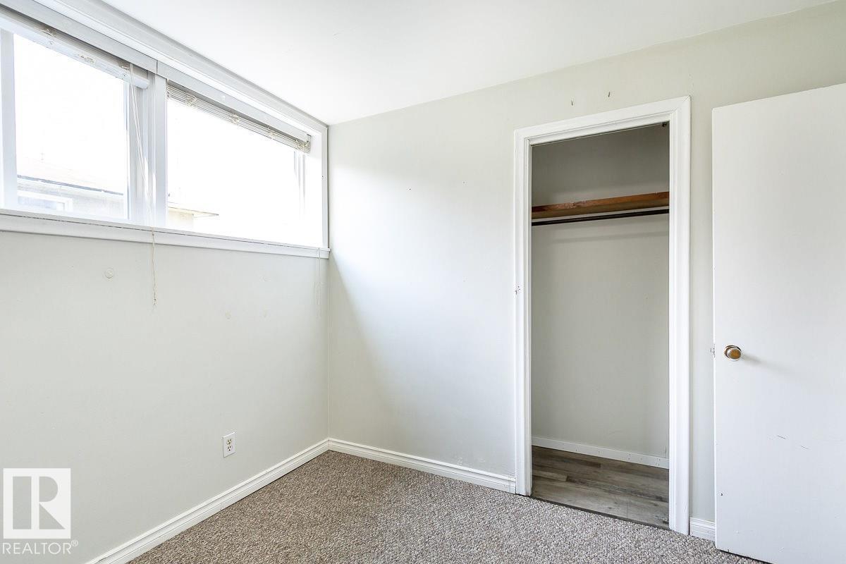 Photo 32 of 8911 132 Av Nw Nw, Edmonton AB