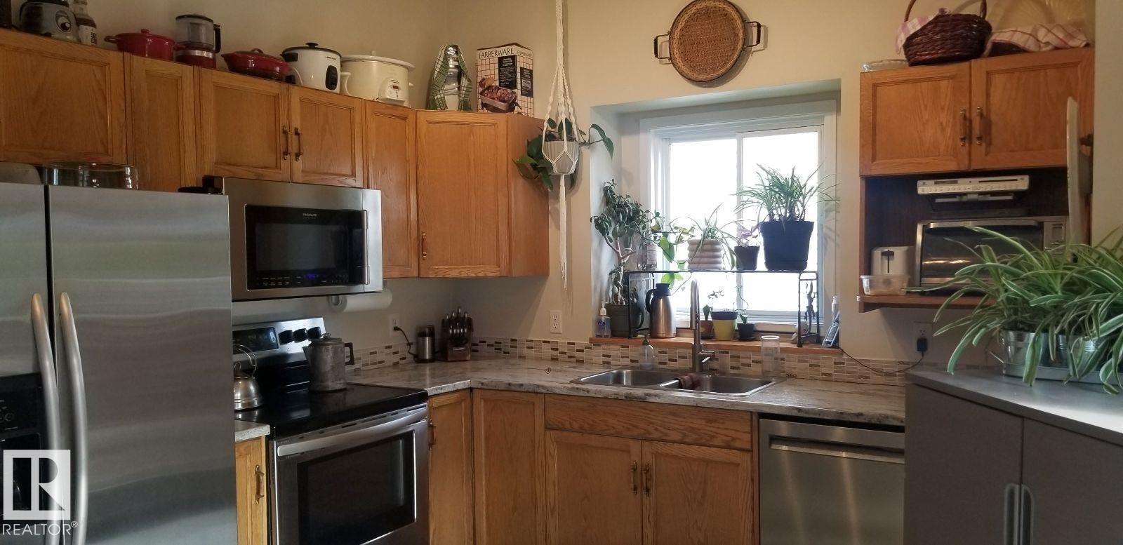 Photo 16 of 4411 42 St, Beaumont AB
