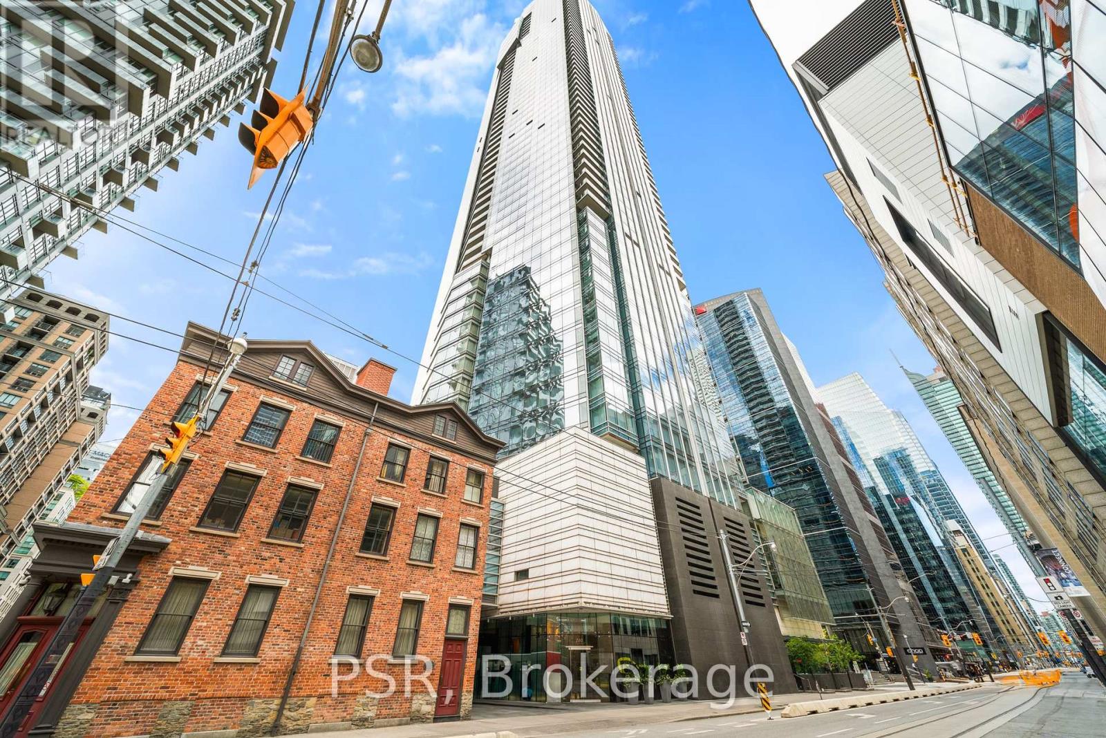 Photo 18 of 5405 180 University Avenue, Toronto ON
