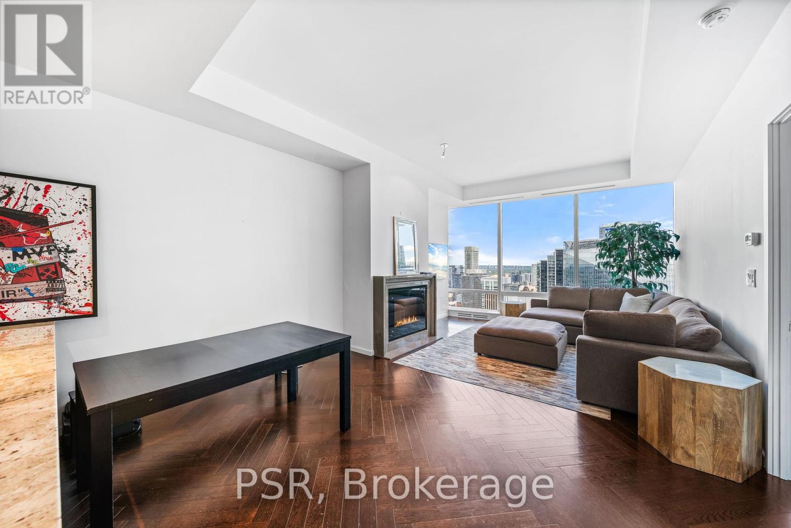 Photo 20 of 5405 180 University Avenue, Toronto ON