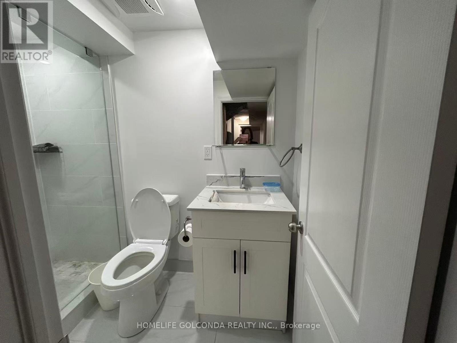 Photo 8 of 22 Lower Level 150 Palmdale Drive, Toronto ON