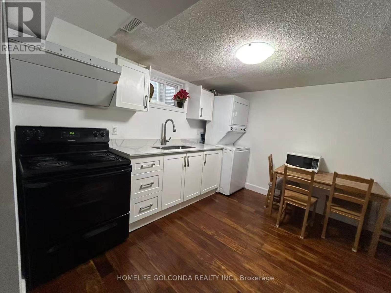 Photo 7 of 22 Lower Level 150 Palmdale Drive, Toronto ON