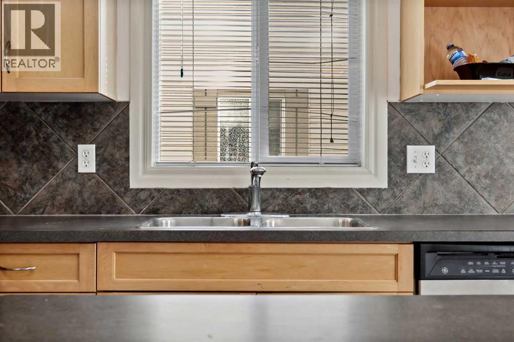 Photo 11 of 156 371 Marina Drive, Chestermere AB