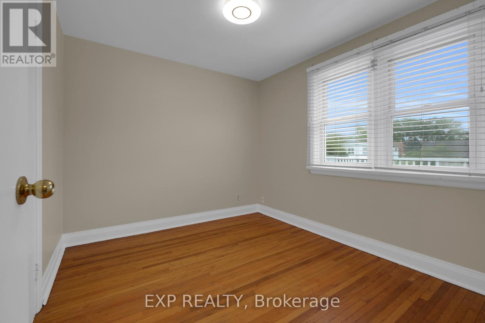 Photo 15 of 536 King Street E, Oshawa ON