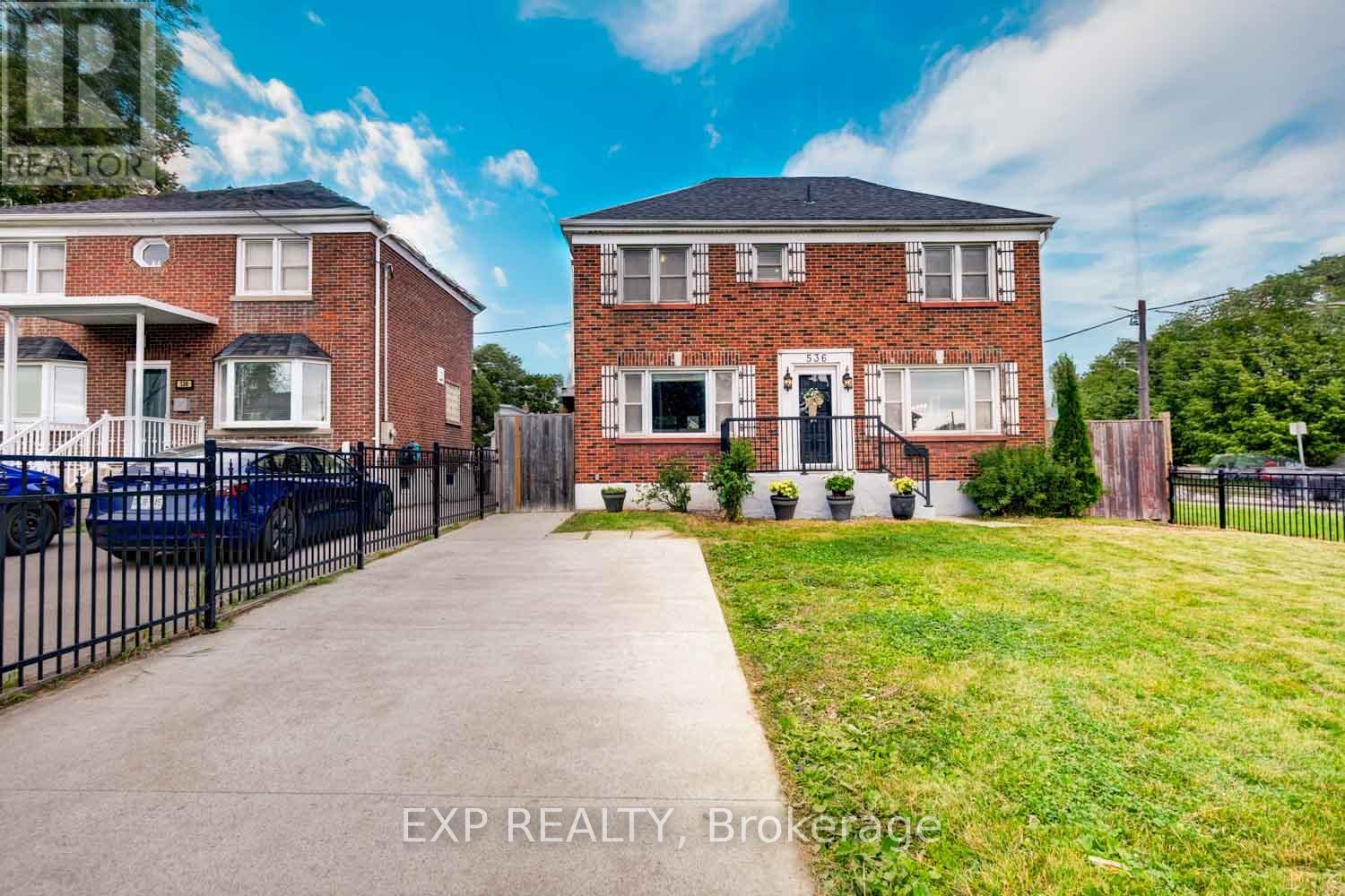 Photo 19 of 536 King Street E, Oshawa ON