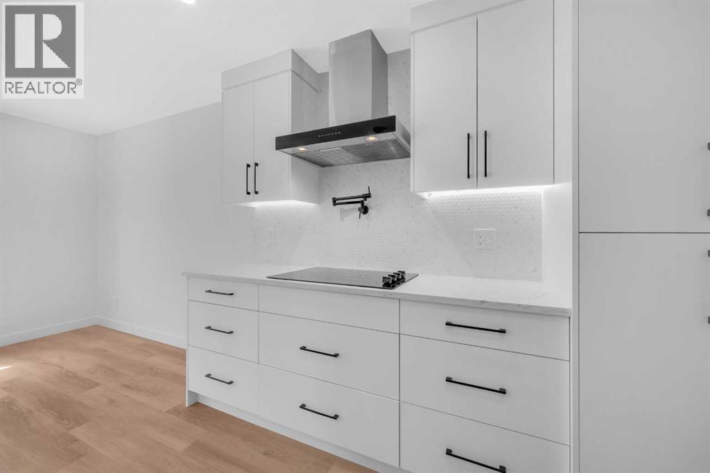 Photo 8 of 126 Oakmere Point, Chestermere AB
