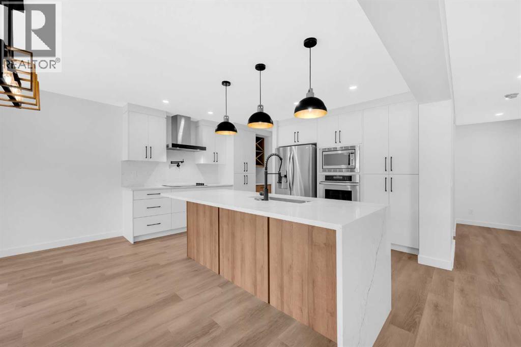Photo 32 of 126 Oakmere Point, Chestermere AB