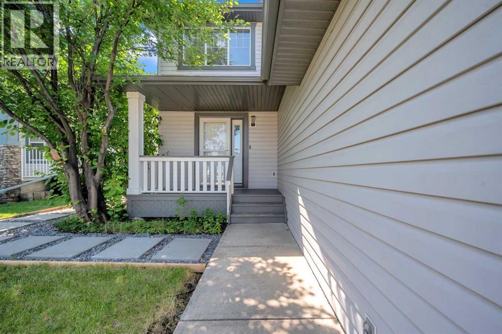 Photo 6 of 126 Oakmere Point, Chestermere AB