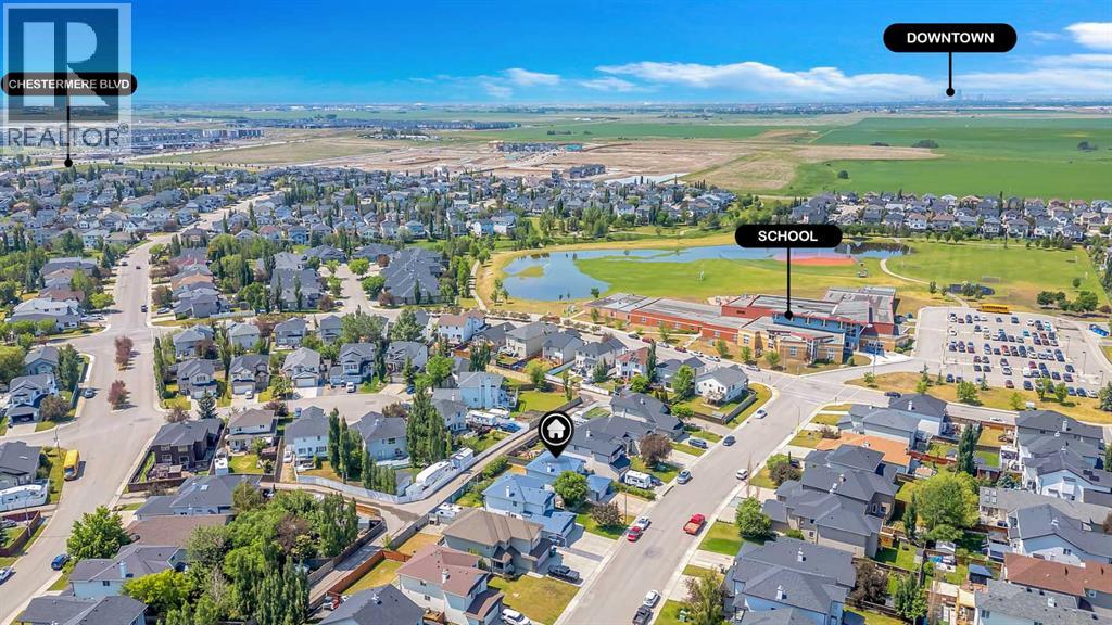 Photo 9 of 126 Oakmere Point, Chestermere AB