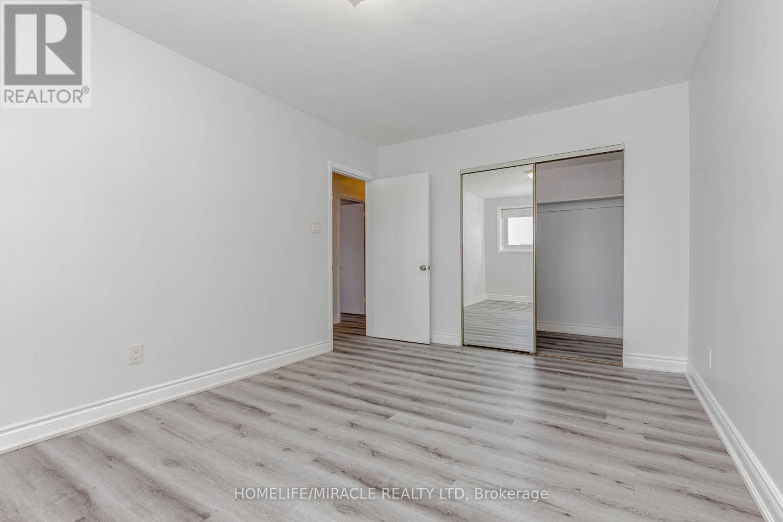 Photo 26 of 80 Goldsboro Road, Toronto ON